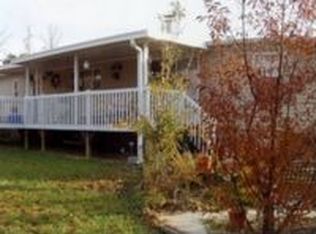 505 Yadkin Pl, Marietta, SC 29661