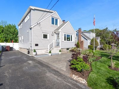 34 Vincent Rd, Dedham, MA, 02026