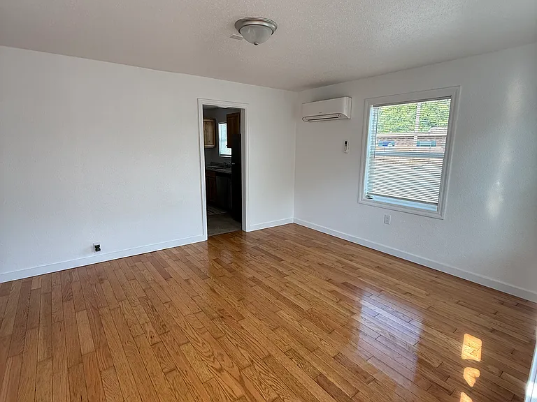 178 S Main St #148 — Photo 1