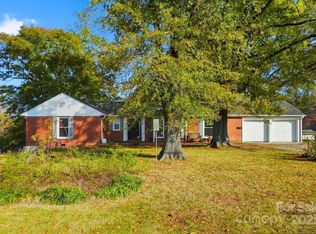 407 Rosewood Ct, Lancaster, SC 29720