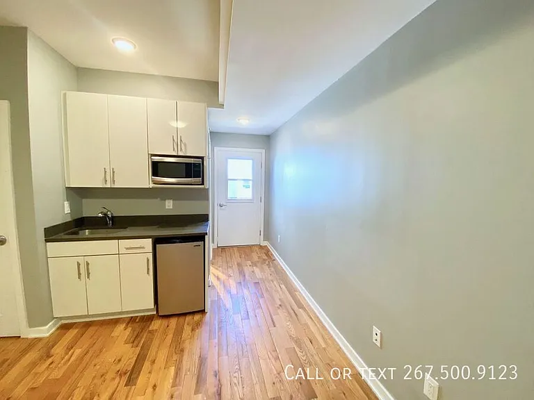 535 Budd St #3E — Photo 2