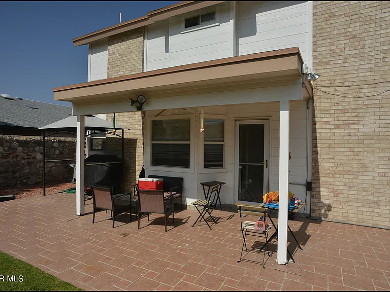 7528 Luz De Lumbre Ave — Photo 30