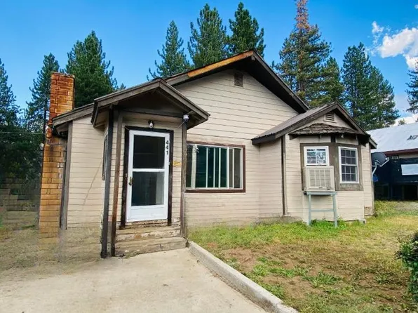 441 Nevada St, Portola, CA 96122