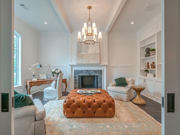 5th image of 505 Grand Palisade Pl
