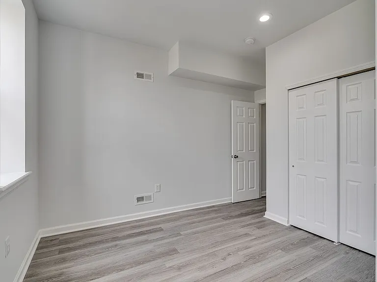Brand New Luxury Temple Apartments — Photo 25