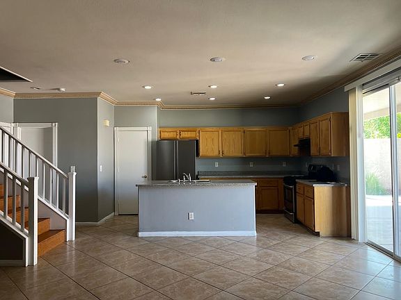 4th image of 8320 Palace Heights Ave
