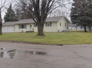 805 Westgate Cir, Hawley, MN 56549