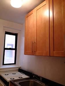3rd image of 235 Seaman Ave APT 2F