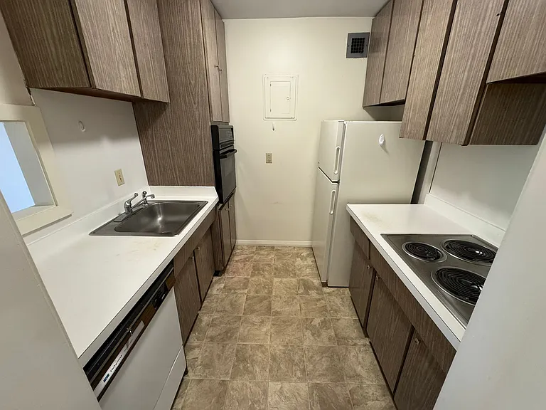 1455 Commonwealth Ave #219 — Photo 3