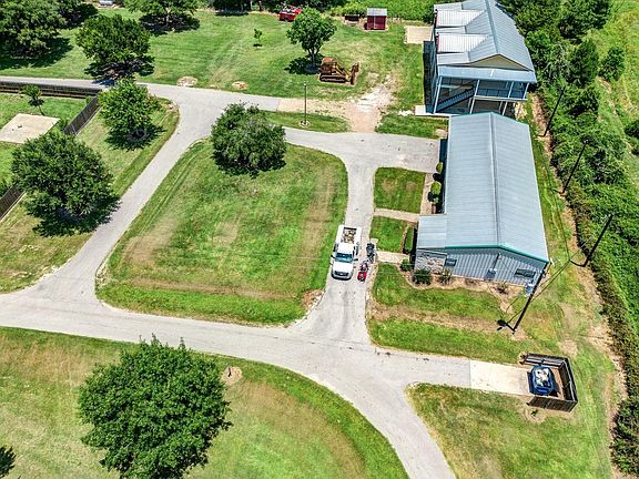 5th image of 37557 Meadowview Dr