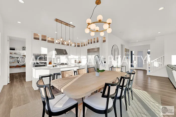 1722 W Oakridge Dr — Photo 18