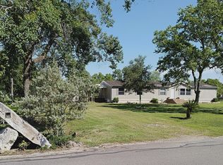 8817 Crestmont Ln, Manvel, TX 77578