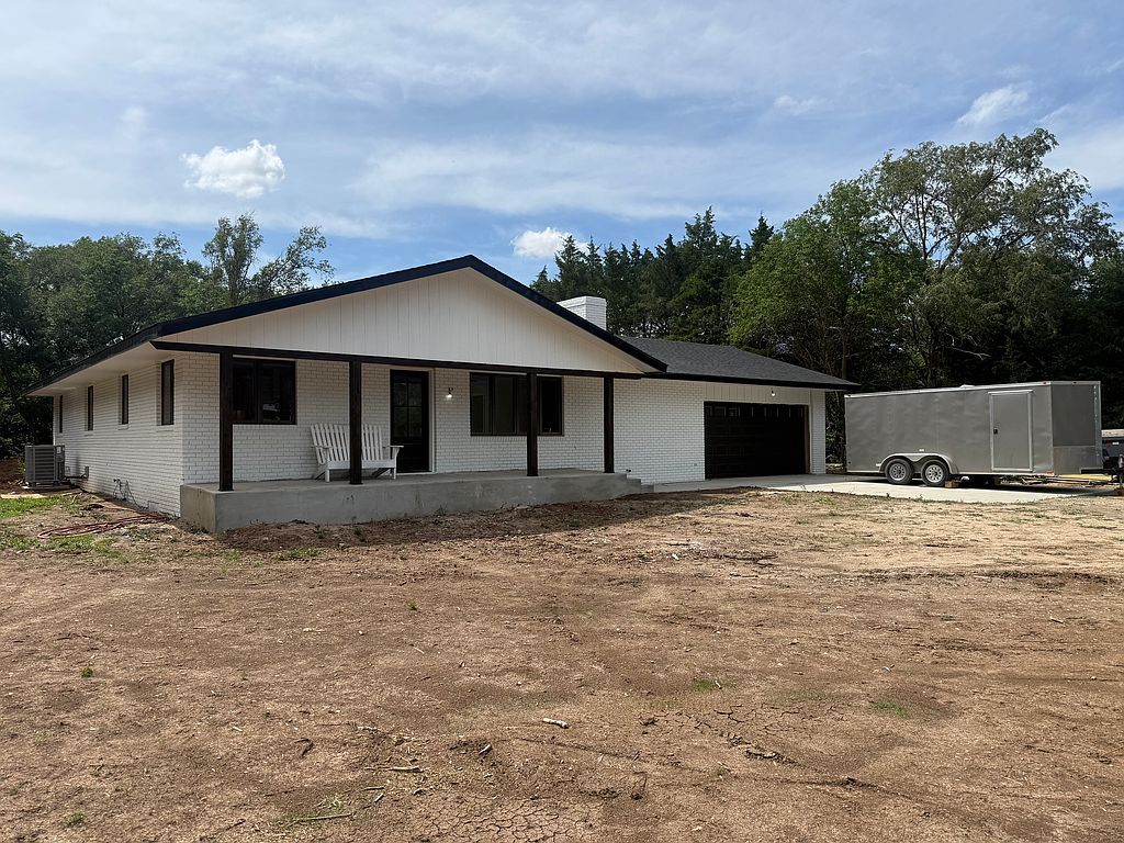 775 14th Ave - Property Image