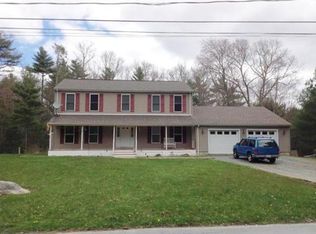 28 B Morningside Ave, Acushnet, MA 02743