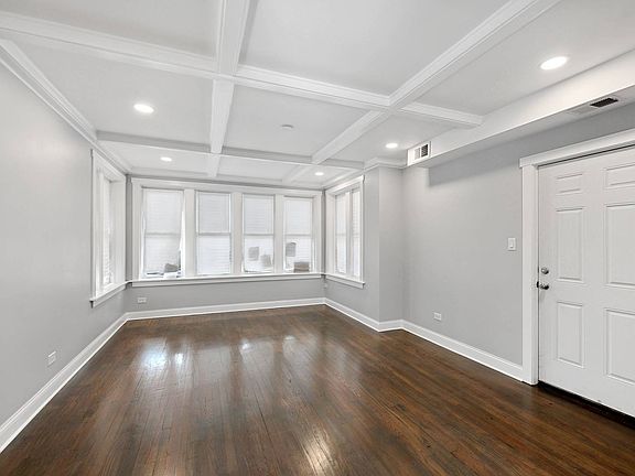 3rd image of 1127 S Mason Ave Floor 1