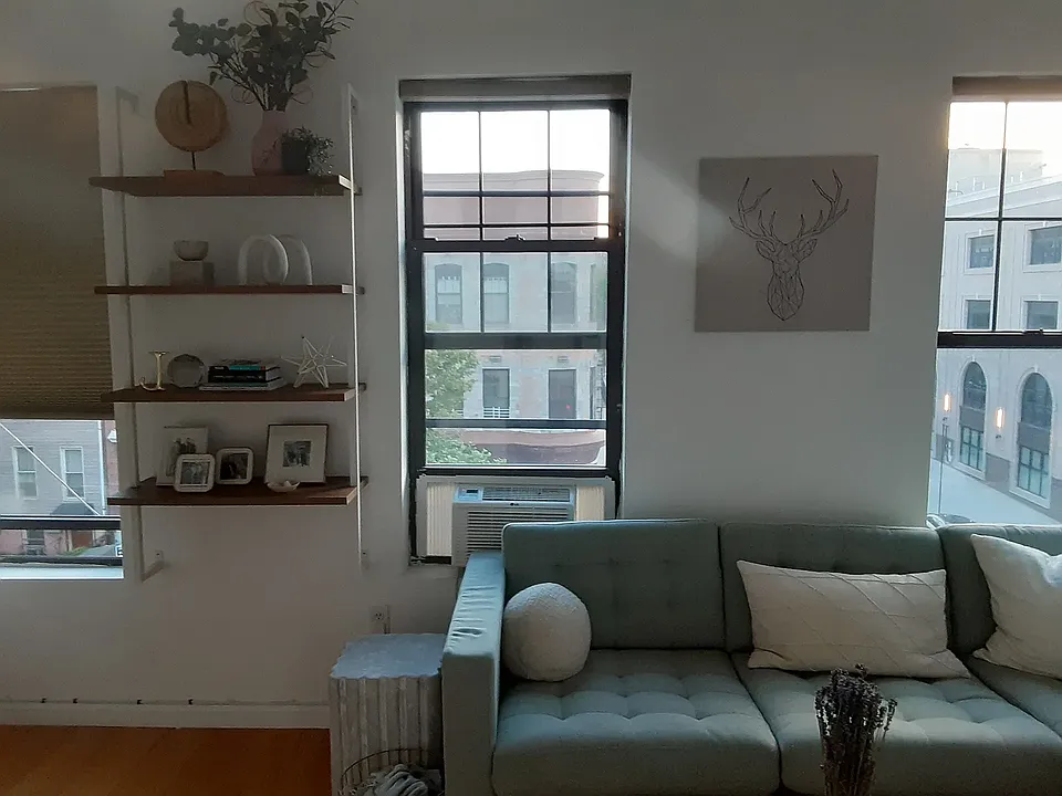 173 Nostrand Ave #4
