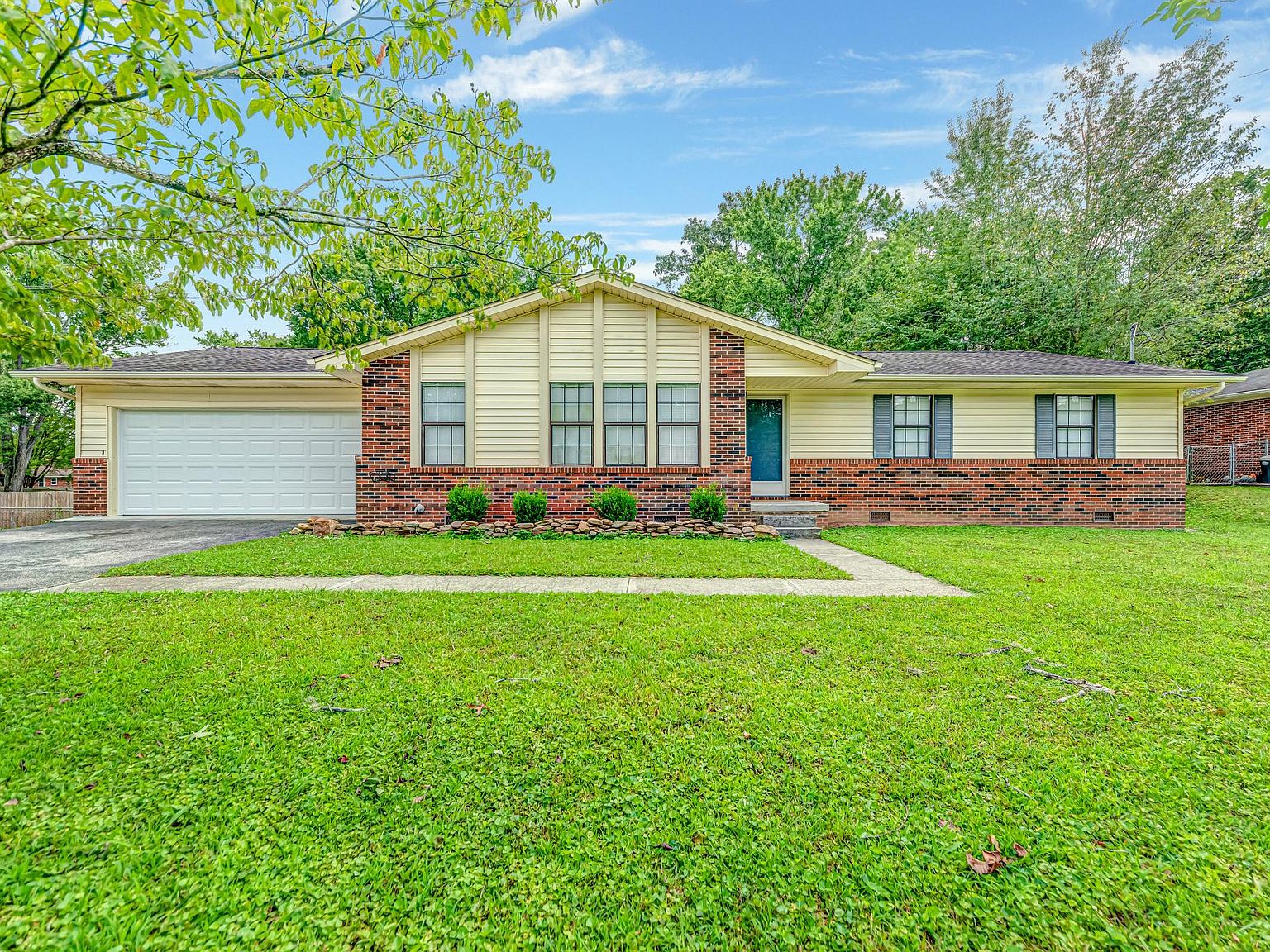 107 Edmonds Dr, Oliver Springs, TN 37840 Zillow