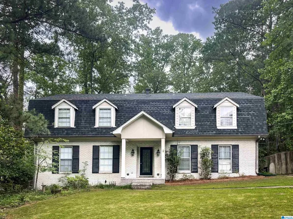 3213 Westbrook Dr, Vestavia Hills, AL 35216