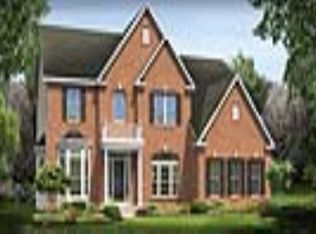 2555 Palmer Cir, Avon, OH 44011