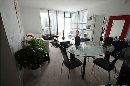 4th image of 951 Brickell Ave APT 1811