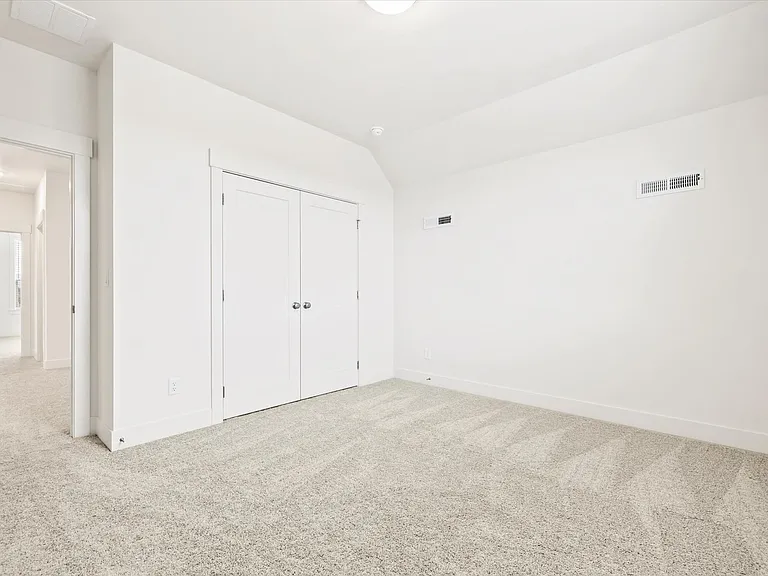 319 N Sauer River Ln — Photo 29
