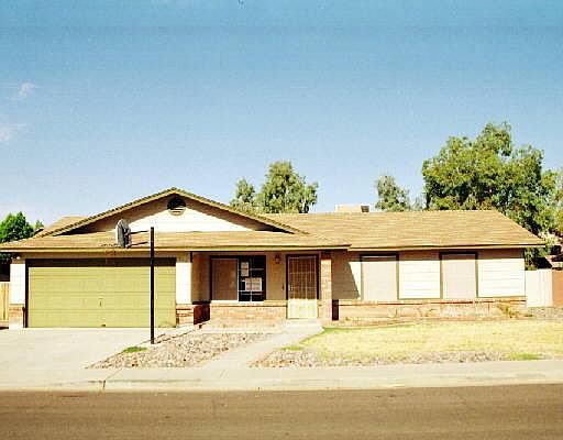 1st image of 844 S GILMORE Street
