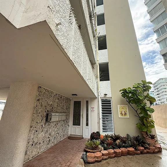 559 Cuevillas #1-B — Photo 25