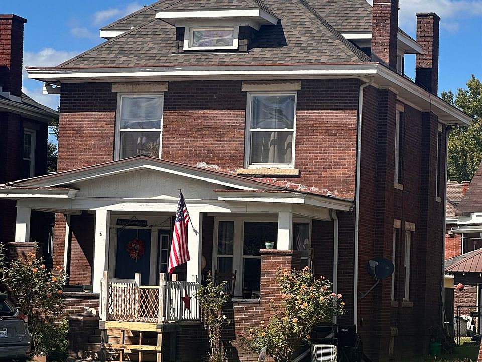1st image of 2962 3rd Ave