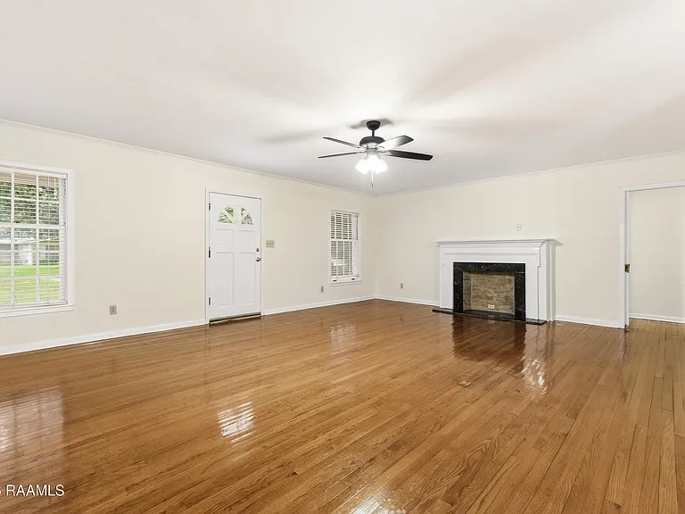 418 Marguerite Blvd — Photo 4