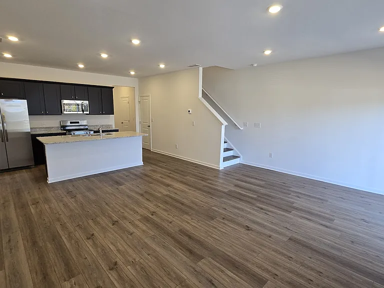 217 Kenoot Dr #1 — Photo 7