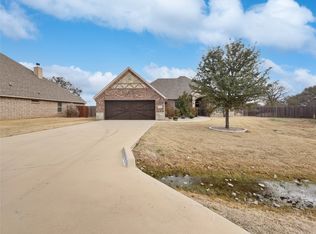 2910 Willow Ridge Cir, Granbury, TX 76049