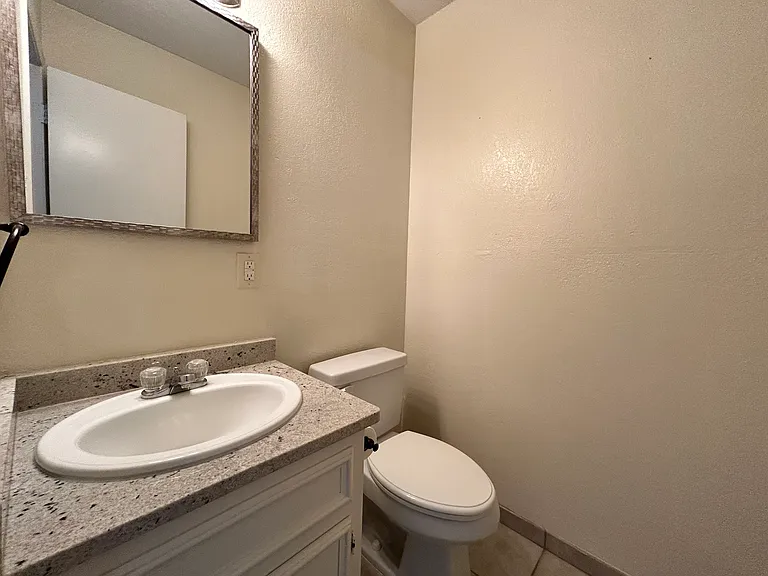 8601 Memphis Dr #A8 — Photo 12