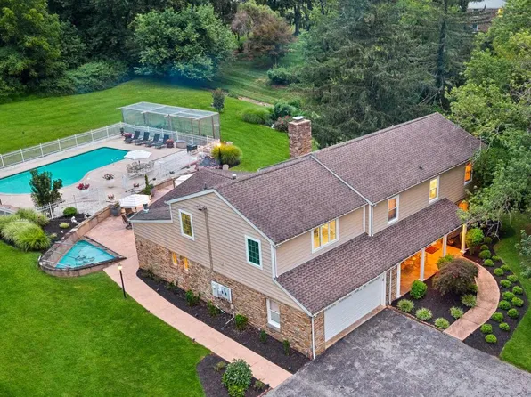 300 Chapelwood Ln, Lutherville Timonium, MD 21093