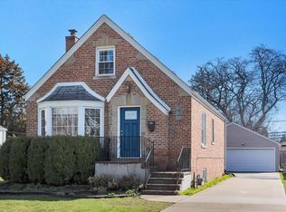 311 Lincoln St, Glenview, IL