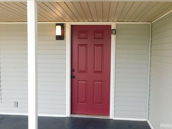 2nd image of 1144 E Blackford Ave