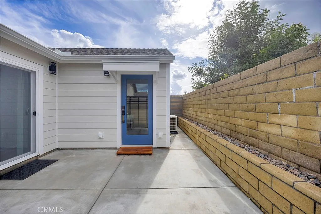 1 bed, 500 sqft, $3,200 — Photo 2