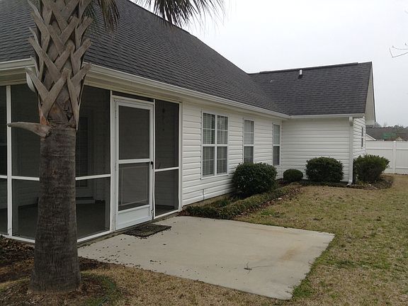 Peyton Ct back_03102015