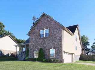 653 Wolfchase Ct, Clarksville, TN 37042
