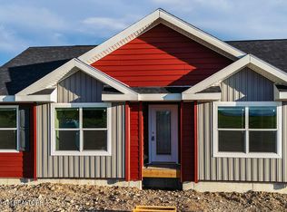1600 Cedar Creek Rd, Thayne, WY 83127