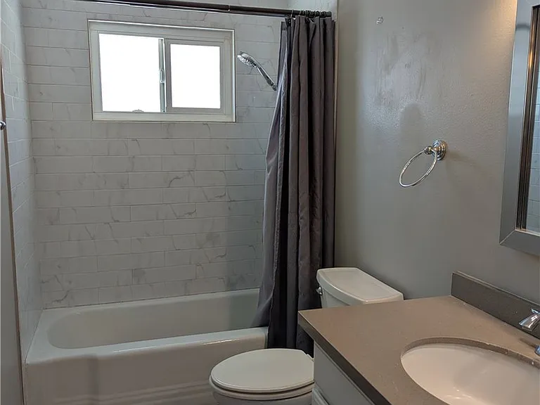 28635 Hoylake Ct — Photo 17