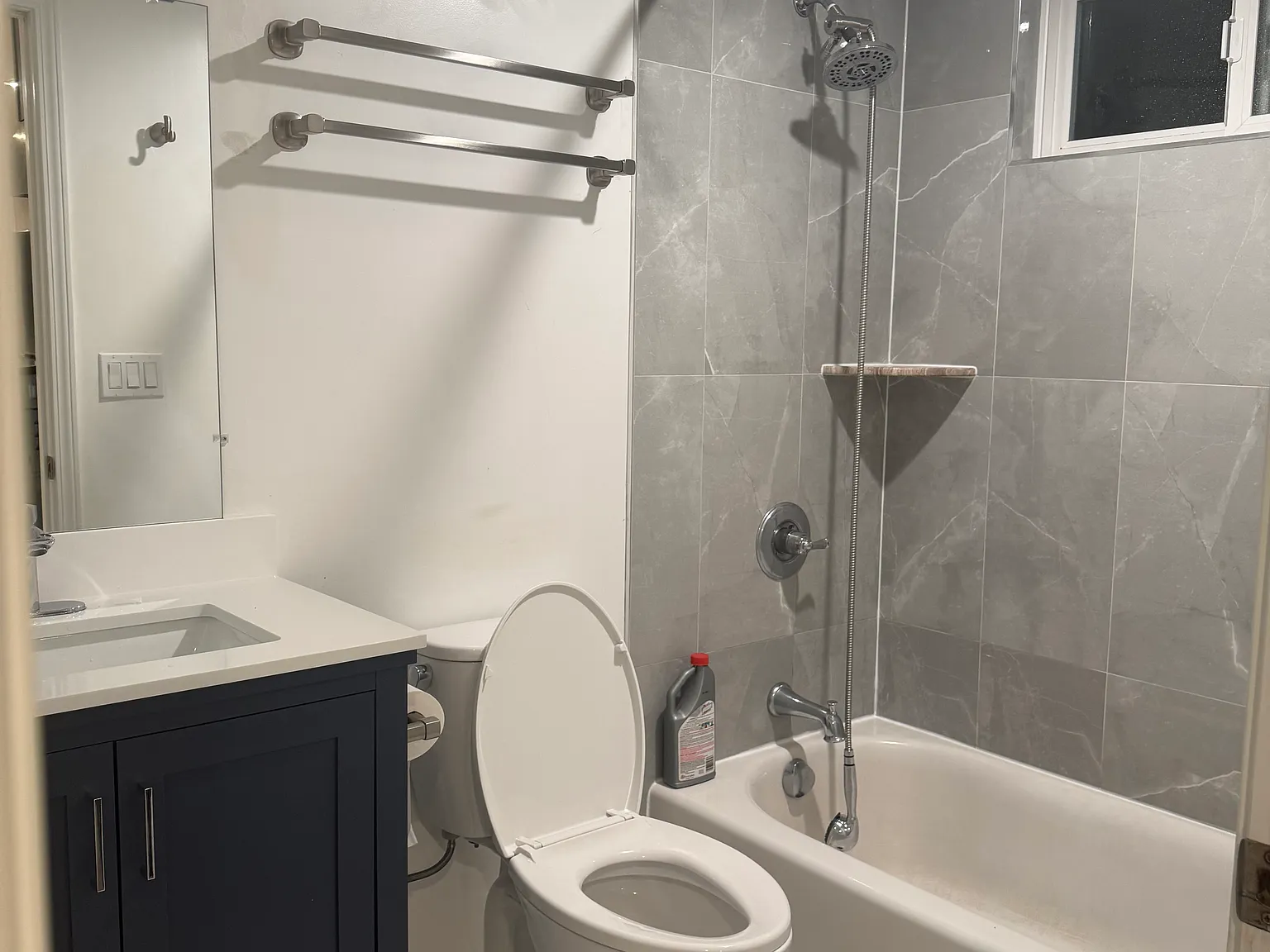 2 bed, $2,750 — Photo 3