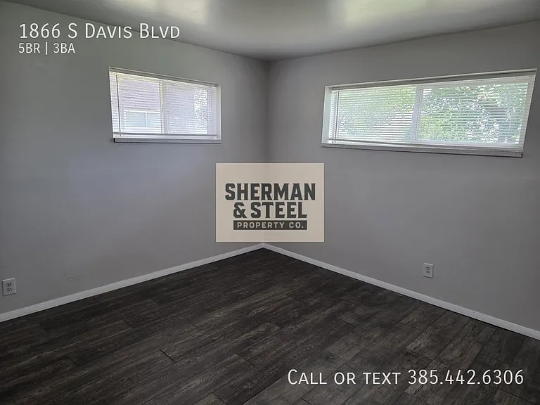 1866 S Davis Blvd — Photo 31