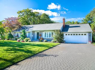 923 Woodview Rd, Brielle, NJ 08730