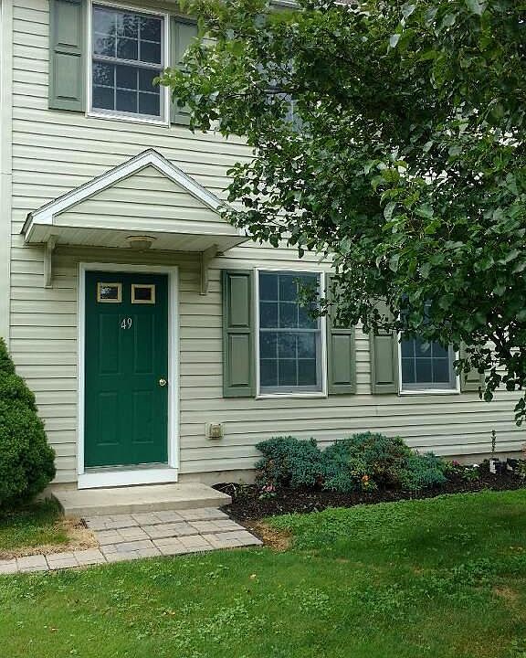 2nd image of 49 N Chestnut St