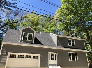 194 Lost Lake Dr, Groton, MA 01450