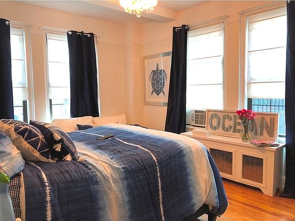 4th image of 175 W 76th St APT 7D