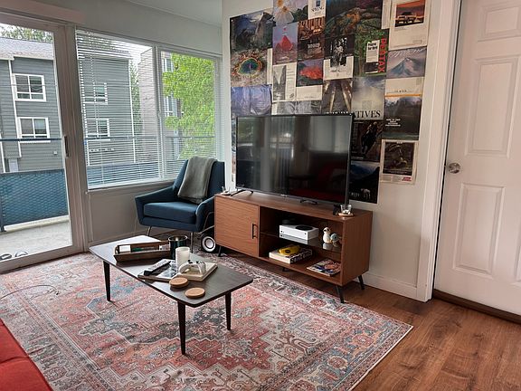 2nd image of 4735 22nd Ave NE #1