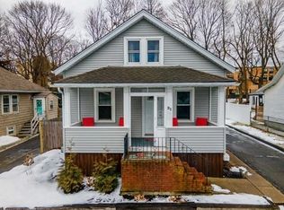 21 Garrison St, Fairhaven, MA 02719