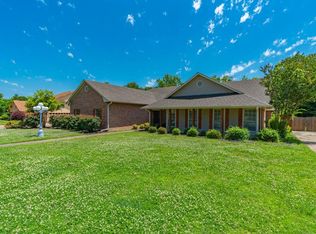 525 42nd St SE, Paris, TX 75462