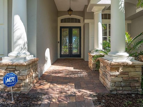 5th image of 50 Oak View Cir W